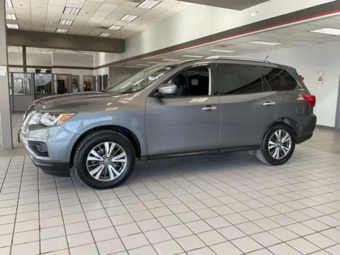 Another view of 2018 Nissan Pathfinder SV for sale in Kansas City, MO at Jay Wolfe Auto Outlet