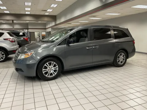 Another view of 2012 Honda Odyssey EX-L for sale in Kansas City, MO at Jay Wolfe Auto Outlet