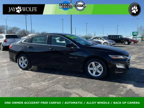 Black 2023 Chevrolet Malibu LT for sale in Kansas City, MO