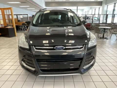 Photos of 2013 Ford Escape SEL for sale in Kansas City, MO at Jay Wolfe Auto Outlet