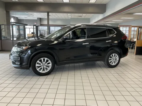 Another view of 2020 Nissan Rogue SV for sale in Kansas City, MO at Jay Wolfe Auto Outlet