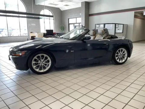 Another view of 2003 BMW Z4 2.5i for sale in Kansas City, MO at Jay Wolfe Auto Outlet