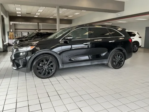 Another view of 2020 Kia Sorento S for sale in Kansas City, MO at Jay Wolfe Auto Outlet