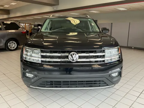 Photos of 2019 Volkswagen Atlas 3.6L V6 SE for sale in Kansas City, MO at Jay Wolfe Auto Outlet