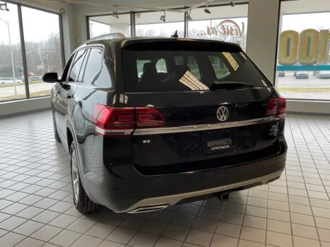 More photos of 2019 Volkswagen Atlas 3.6L V6 SE at Jay Wolfe Auto Outlet, MO