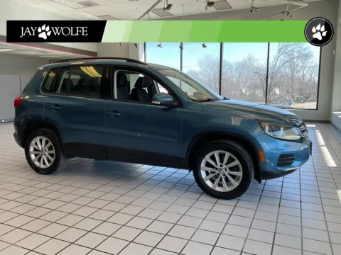 Green 2017 Volkswagen Tiguan 2.0T S for sale in Kansas City, MO