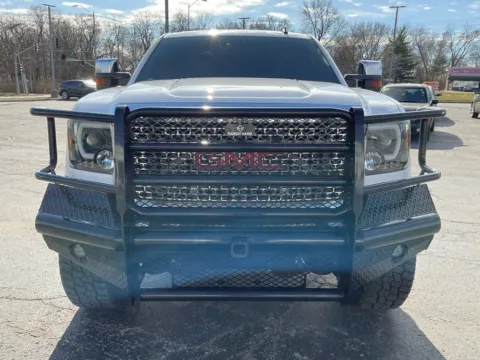 Photos of 2015 GMC Sierra 2500HD Denali for sale in Kansas City, MO at Jay Wolfe Auto Outlet