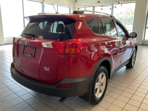 More photos of 2013 Toyota RAV4 XLE at Jay Wolfe Auto Outlet, MO