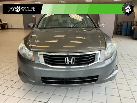 Photos of 2010 Honda Accord EX-L for sale in Kansas City, MO at Jay Wolfe Auto Outlet