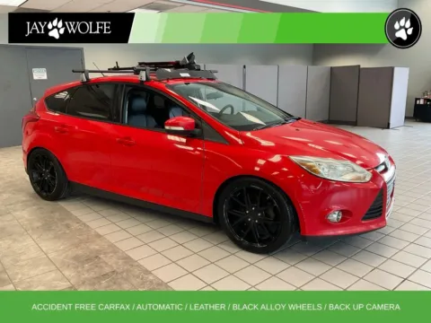 Red 2014 Ford Focus SE for sale in Kansas City, MO