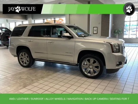 Silver 2019 GMC Yukon Denali for sale in Kansas City, MO