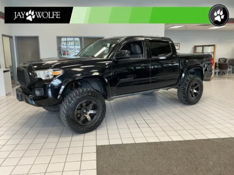 Another view of 2017 Toyota Tacoma SR5 for sale in Kansas City, MO at Jay Wolfe Auto Outlet
