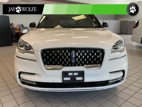 Photos of 2021 Lincoln Aviator Grand Touring for sale in Kansas City, MO at Jay Wolfe Auto Outlet