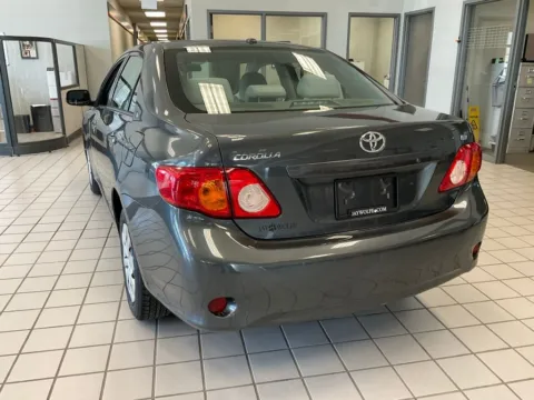 More photos of 2010 Toyota Corolla LE at Jay Wolfe Auto Outlet, MO