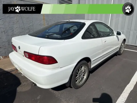 More photos of 2001 Acura Integra LS at Jay Wolfe Auto Outlet, MO