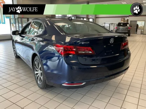 More photos of 2015 Acura TLX Tech at Jay Wolfe Auto Outlet, MO