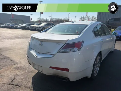 More photos of 2010 Acura TL SH-AWD at Jay Wolfe Auto Outlet, MO