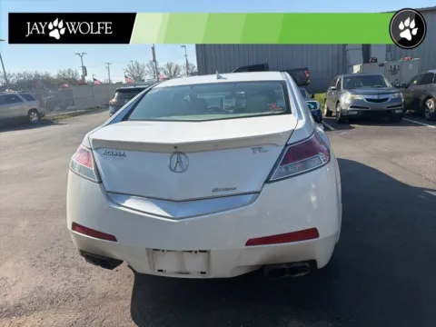 More photos of 2010 Acura TL SH-AWD at Jay Wolfe Auto Outlet, MO
