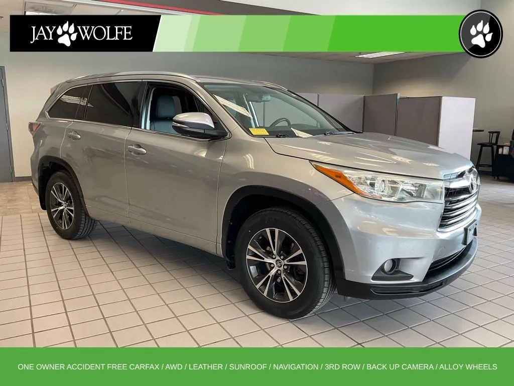 2016 Toyota Highlander XLE V6 for sale in Kansas City, MO