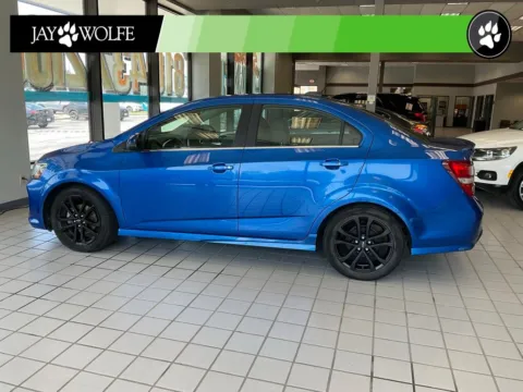 More photos of 2018 Chevrolet Sonic LT at Jay Wolfe Auto Outlet, MO