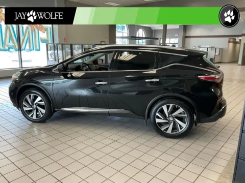 More photos of 2015 Nissan Murano Platinum at Jay Wolfe Auto Outlet, MO