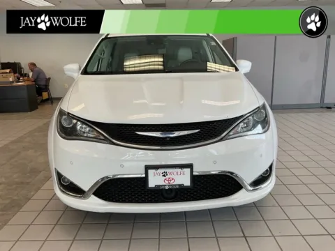 Photos of 2018 Chrysler Pacifica Touring L Plus for sale in Kansas City, MO at Jay Wolfe Auto Outlet