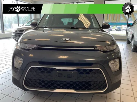 Photos of 2020 Kia Soul LX for sale in Kansas City, MO at Jay Wolfe Auto Outlet