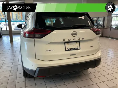 More photos of 2024 Nissan Rogue S at Jay Wolfe Auto Outlet, MO