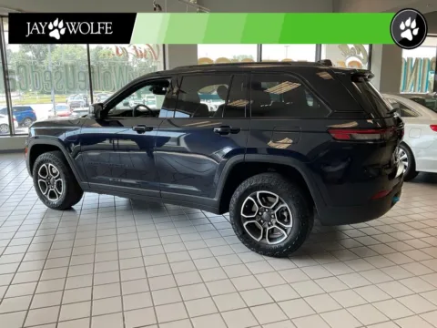 More photos of 2023 Jeep Grand Cherokee Trailhawk 4xe at Jay Wolfe Auto Outlet, MO