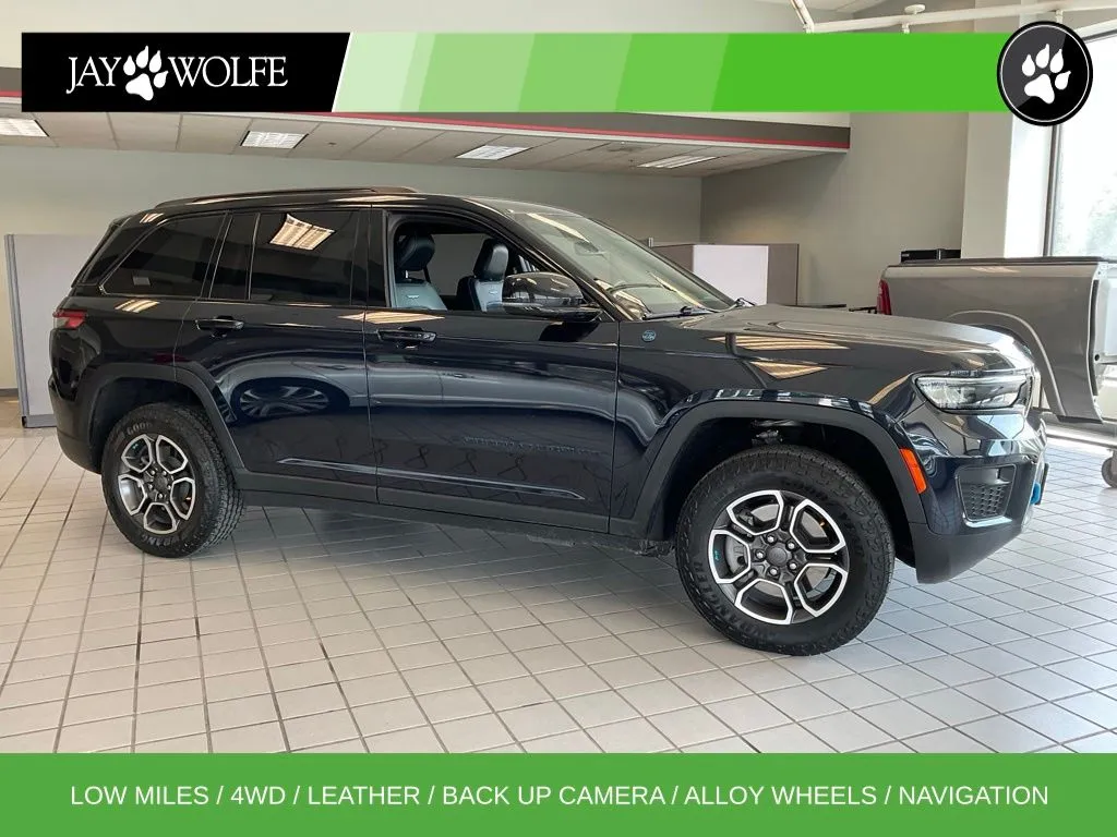 Blue 2023 Jeep Grand Cherokee Trailhawk 4xe for sale in Kansas City, MO