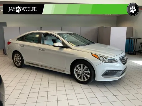 Silver 2015 Hyundai Sonata Sport for sale in Kansas City, MO