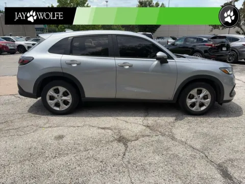 More photos of 2023 Honda HR-V LX at Jay Wolfe Auto Outlet, MO