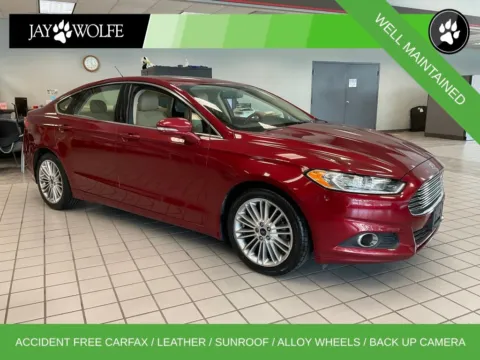 Red 2016 Ford Fusion SE for sale in Kansas City, MO