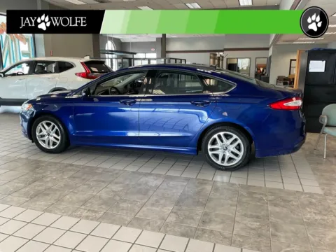 More photos of 2013 Ford Fusion SE at Jay Wolfe Auto Outlet, MO