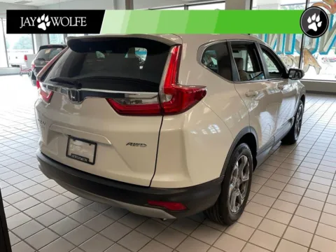 More photos of 2017 Honda CR-V EX-L at Jay Wolfe Auto Outlet, MO