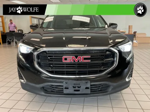 Photos of 2018 GMC Terrain SLE for sale in Kansas City, MO at Jay Wolfe Auto Outlet