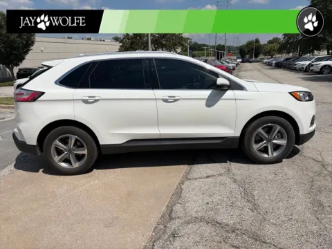 More photos of 2020 Ford Edge SEL at Jay Wolfe Auto Outlet, MO