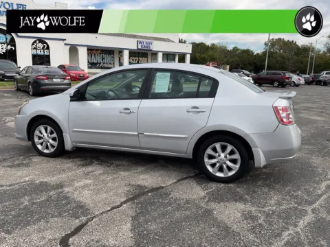 More photos of 2011 Nissan Sentra 2.0 SL at Jay Wolfe Auto Outlet, MO