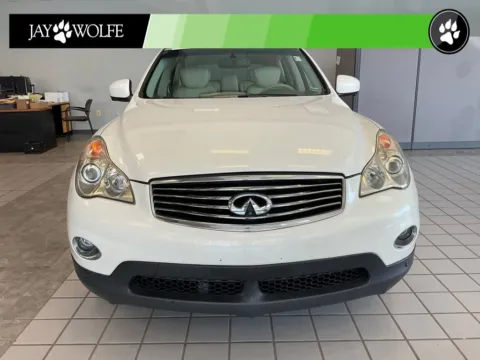 Photos of 2014 INFINITI QX50 Journey for sale in Kansas City, MO at Jay Wolfe Auto Outlet