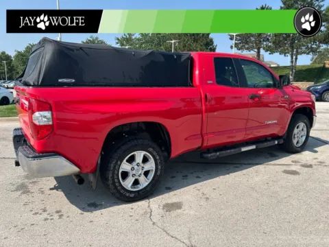 More photos of 2016 Toyota Tundra SR5 at Jay Wolfe Auto Outlet, MO