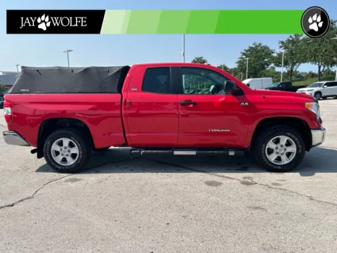 More photos of 2016 Toyota Tundra SR5 at Jay Wolfe Auto Outlet, MO