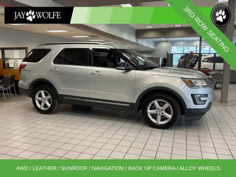 Silver 2017 Ford Explorer XLT for sale in Kansas City, MO
