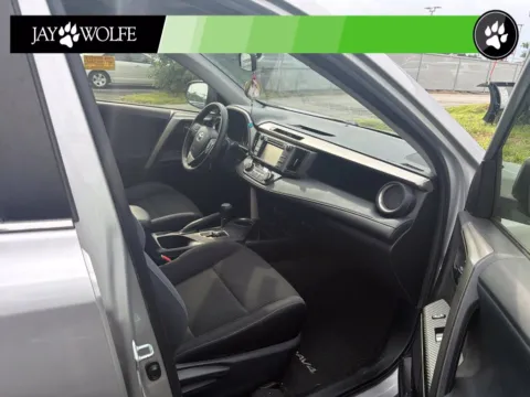 More photos of 2014 Toyota RAV4 XLE at Jay Wolfe Auto Outlet, MO