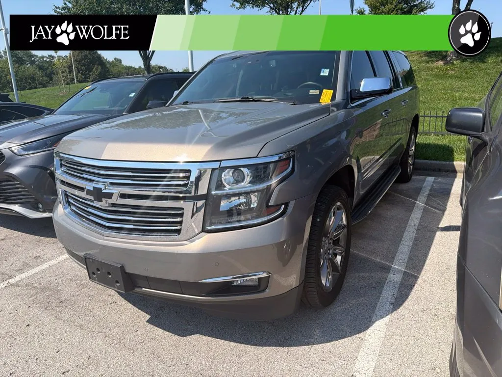 Gray 2017 Chevrolet Suburban Premier for sale in Kansas City, MO