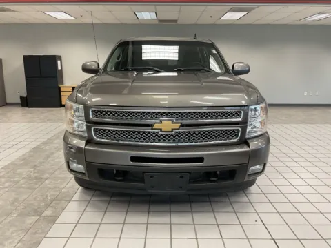 Photos of 2013 Chevrolet Silverado 1500 LTZ for sale in Kansas City, MO at Jay Wolfe Auto Outlet
