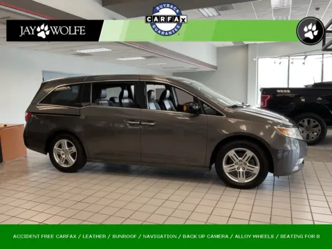 Gray 2012 Honda Odyssey Touring for sale in Kansas City, MO