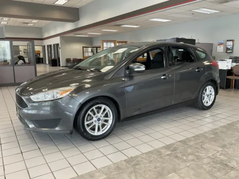 Another view of 2015 Ford Focus SE for sale in Kansas City, MO at Jay Wolfe Auto Outlet