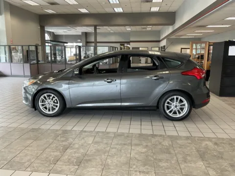 More photos of 2015 Ford Focus SE at Jay Wolfe Auto Outlet, MO
