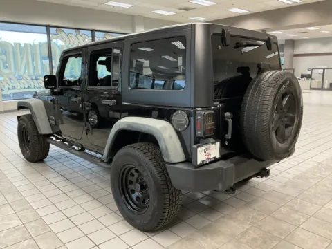 More photos of 2018 Jeep Wrangler JK Unlimited Sport at Jay Wolfe Auto Outlet, MO