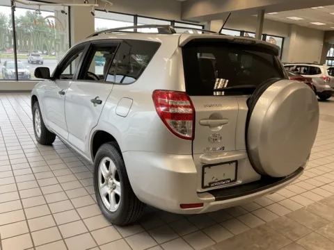 More photos of 2011 Toyota RAV4 at Jay Wolfe Auto Outlet, MO
